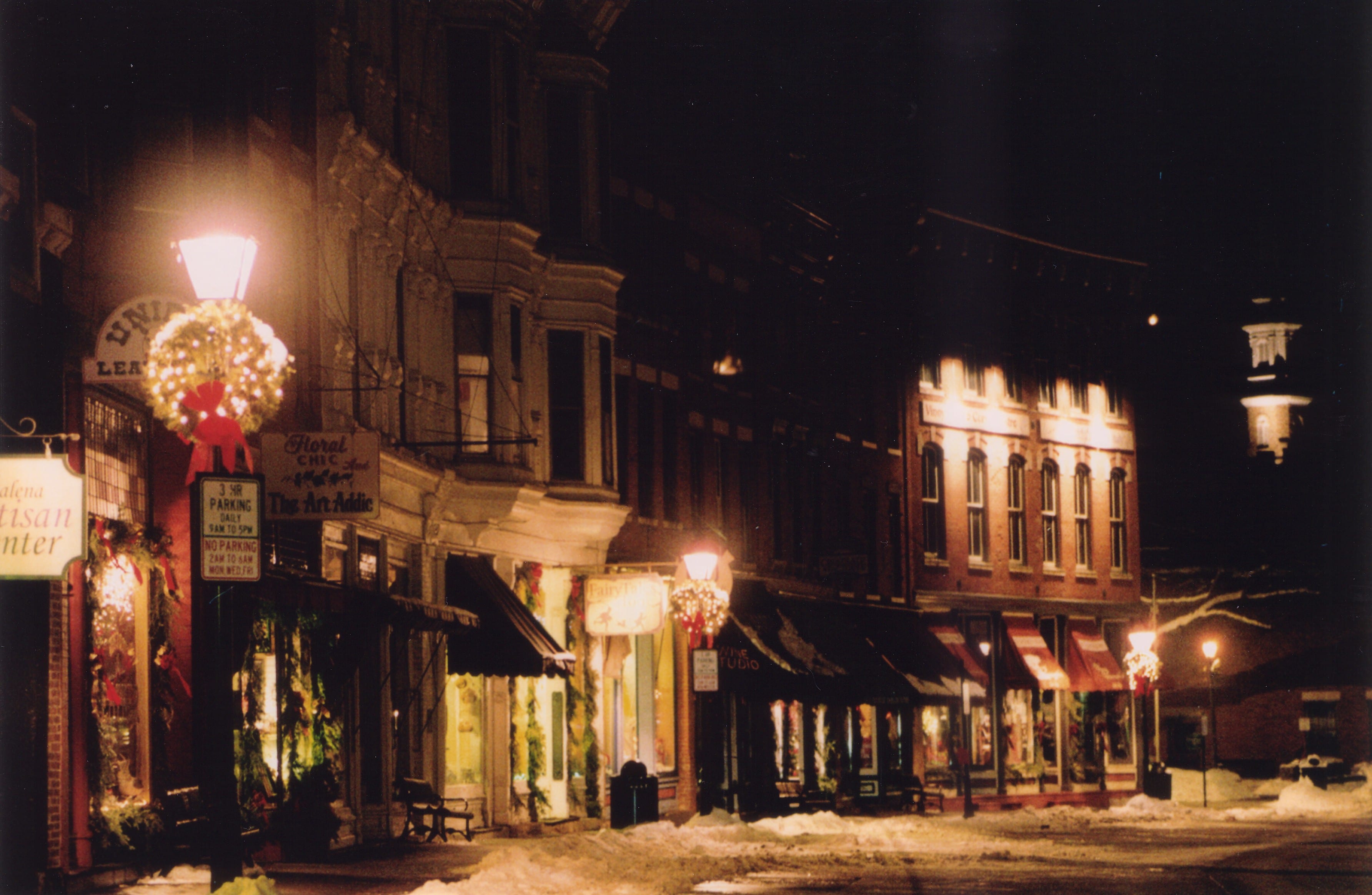 College Towns with the Best Christmas Displays
